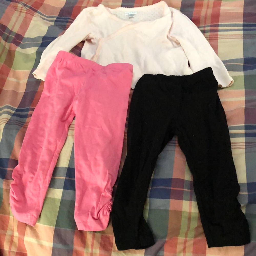 3pc adorable top and leggings